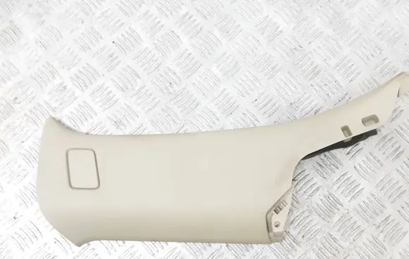 Volvo V70 (D)pillar trim (top) ETRBA