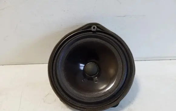 Honda CR-V Front door speaker