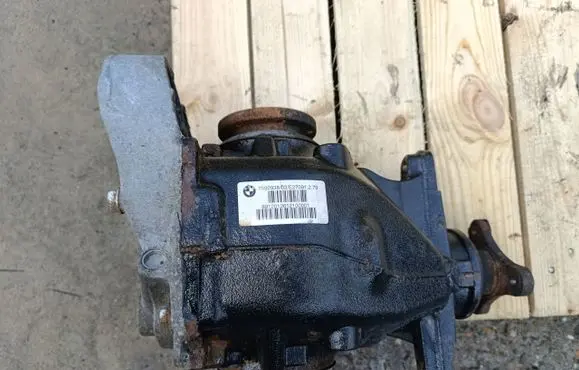 BMW X1 E84 Rear differential