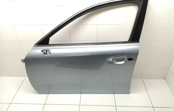 Lexus IS 220D-250-350 Front door