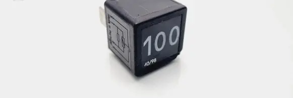 Audi A3 S3 8L Other relay 7M0951253A