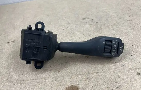 BMW 5 E39 Wiper control stalk 8375408 01204030