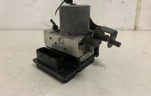 BMW 5 E60 E61 ABS Pump 0000001100