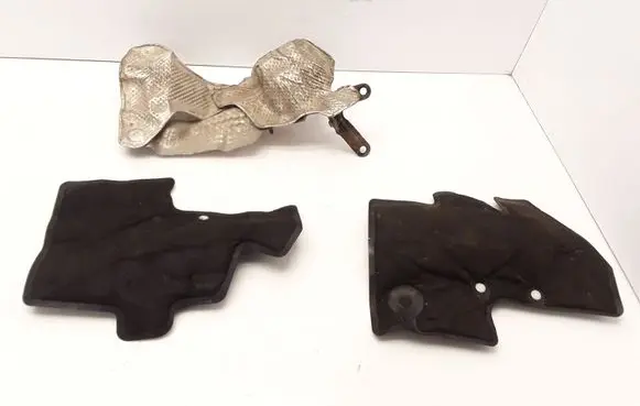 Land Rover Discovery 3 - LR3 Exhaust heat shield