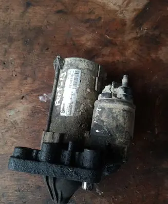 Peugeot Partner Starter motor 9688268480
