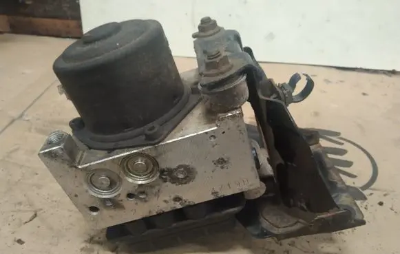 Mazda 6 ABS Pump GJ6E437AO