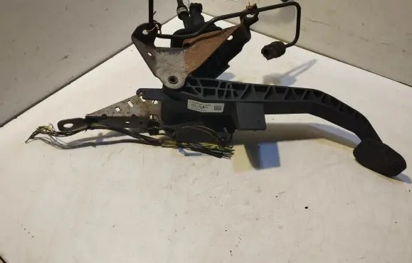 Clutch pedal