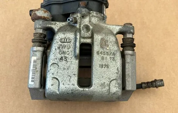 Rear brake caliper