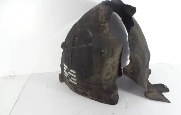 Audi A6 S6 C8 4K Front arch 4K0821172P