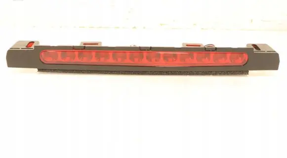 Opel Astra J Third/center stoplight 1000601