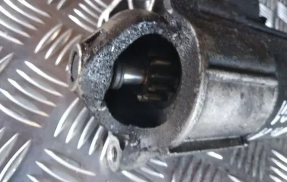 Volvo S40, V40 Starter motor