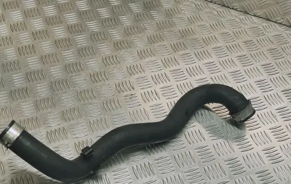 Mercedes-Benz GLK (X204) Engine coolant pipe/hose A2045010782