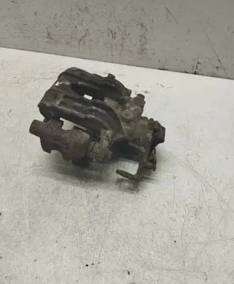 Opel Astra G Rear brake caliper
