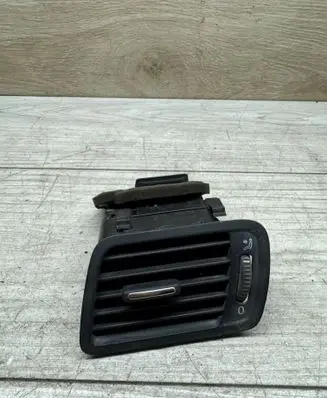 Volkswagen PASSAT B5.5 Dashboard side air vent grill/cover trim 3C1819701 P0108666 T0024359