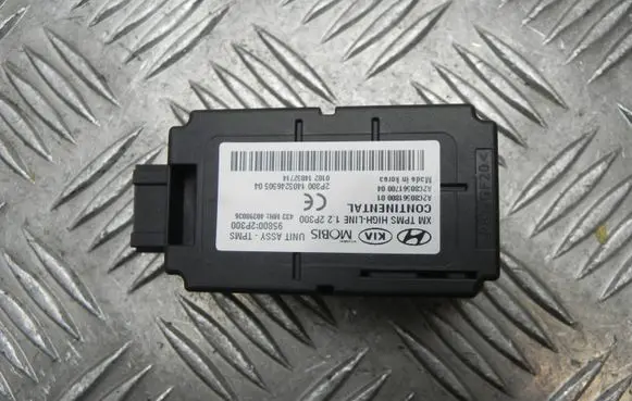 KIA Sorento Other relay 958002P300 X3841