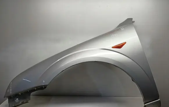 Ford Mondeo MK II Fender 1101056