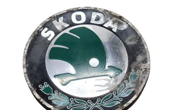 Skoda Octavia Mk2 (1Z) Original wheel cap 6U0601151L