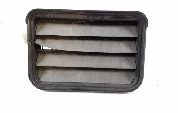 Mercedes-Benz ML W164 Fender grill A1648300342