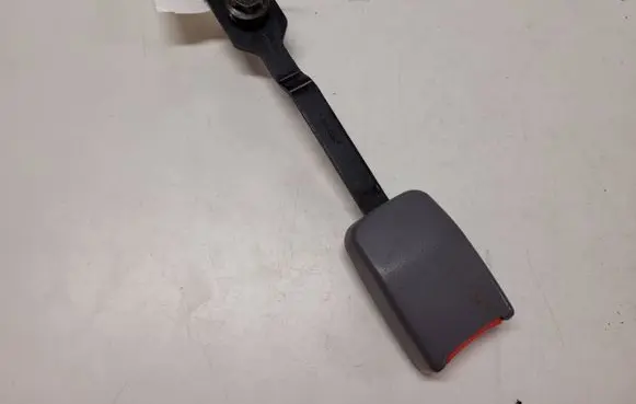KIA Carens I Front seatbelt 0K2FC57620 2CA4613361