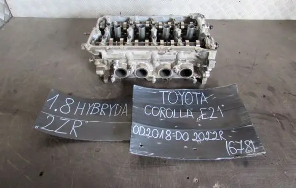 Toyota Corolla E210 E21 Engine head 