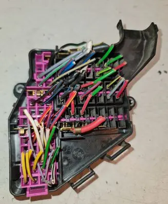 Audi A4 S4 B5 8D Fuse box set 8D1941824