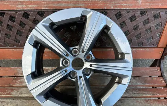 BMW 2 Active Tourer U06 R17 alloy rim 