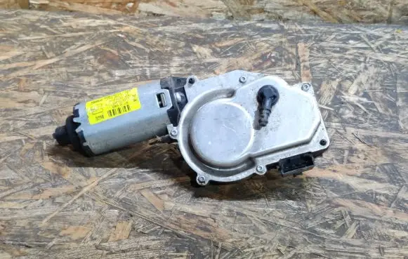 Seat Leon (1P) Wiper motor 53033812
