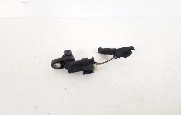 Mercedes-Benz C W205 Camshaft position sensor A2709050400