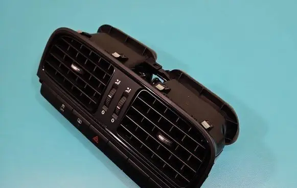 Dash center air vent grill