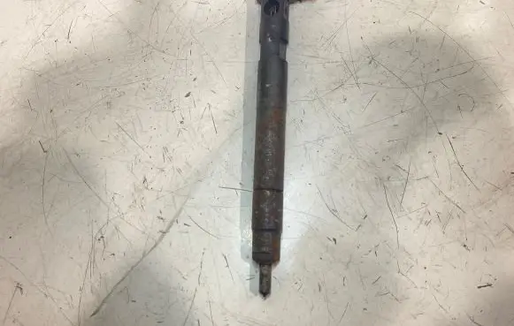 Opel Antara Fuel injector 25183186 28264951 5756918TN