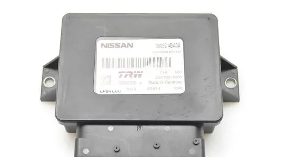 Nissan Qashqai Hand brake control module 360324BA0A