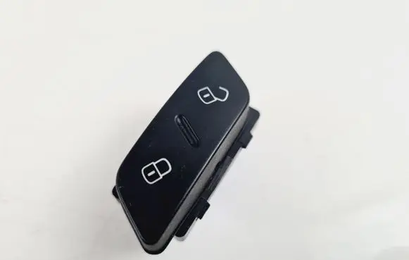 Volkswagen PASSAT B7 Central locking switch button 3AA962126
