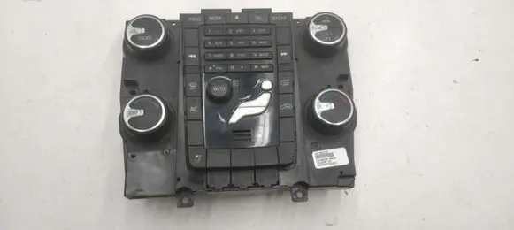 Volvo S60 Central console control unit 30795272