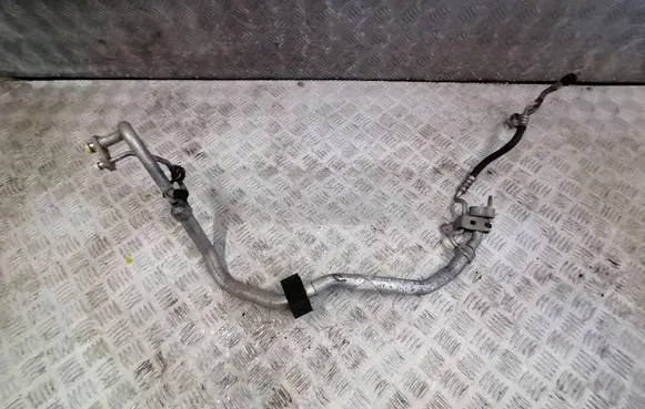 Ford Grand C-MAX Air conditioning (A/C) pipe/hose 