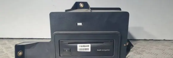 Audi A4 S4 B7 8E 8H Navigation unit CD/DVD player 