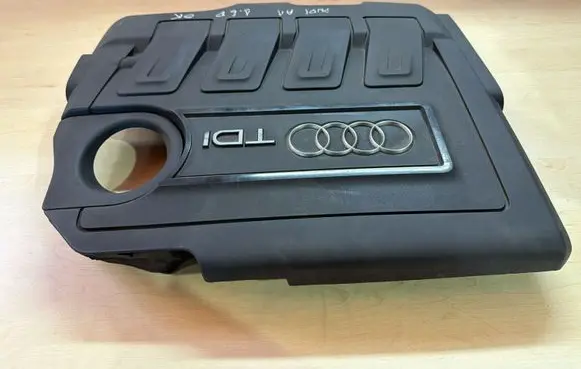 Audi A1 Engine cover (trim) 03L103925AT