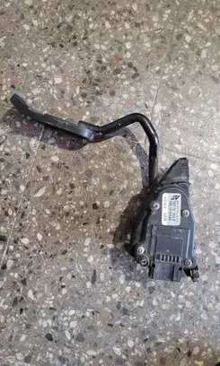 Volkswagen Sharan Accelerator throttle pedal 7M3721603B YM219F836AA 6PV00777003
