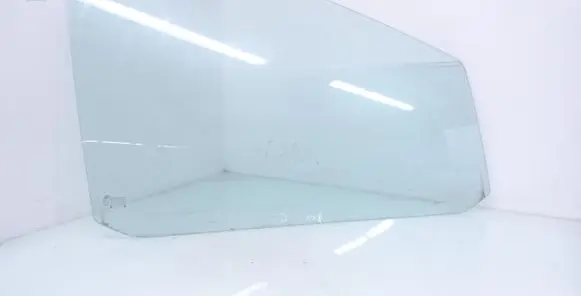 Seat Alhambra (Mk1) Front door window glass four-door 43R001100