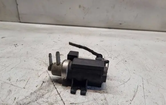 Opel Meriva A Turbo solenoid valve 72190339 8972191550
