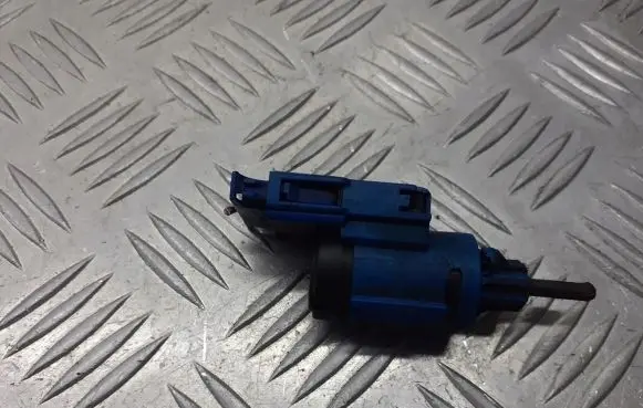 Skoda Octavia Mk1 (1U) Clutch pedal sensor 1J0927189