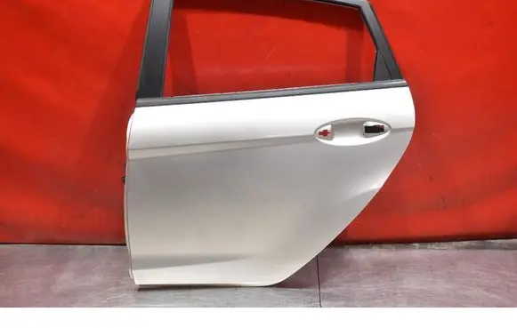 Ford Fiesta Rear door