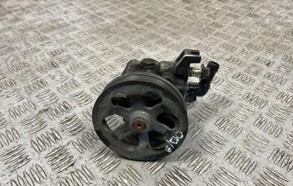 Subaru Outback Power steering pump 34430AJ070 34430AJ071