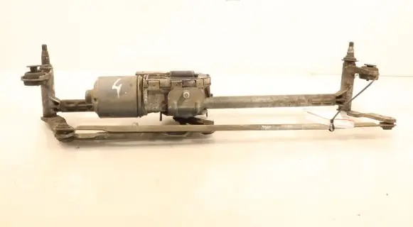 Skoda Octavia Mk2 (1Z) Front wiper linkage and motor 3397020651