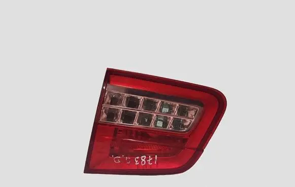 Citroen C5 Tailgate rear/tail lights 9687582980