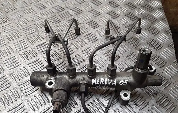 Opel Meriva A Fuel main line pipe