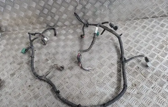 Jeep Cherokee Parking sensor (PDC) wiring loom 68251963AA 0263023438