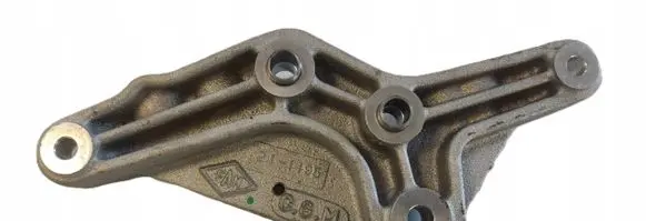 Maserati Ghibli Engine mounting bracket 002765613