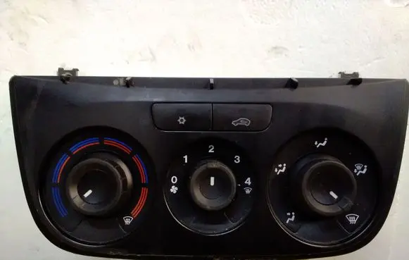 Fiat Doblo Climate control unit 0514701000013