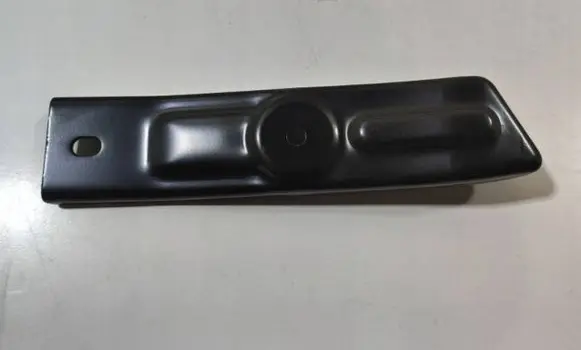 Tesla Model S Fender mounting bracket 6009029-S0-B 6009029S0B 6009029