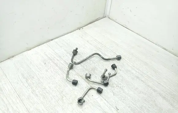 Ford Mondeo MK IV Fuel injector supply line/pipe 